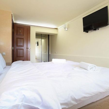 Stay Inn Apart-Hotel On Sayat-Nova Avenue Erivan Dış mekan fotoğraf