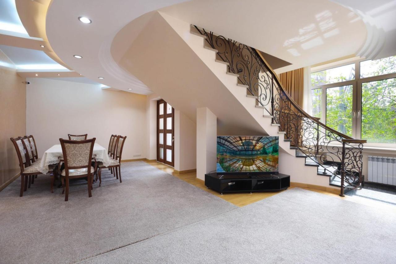 Stay Inn Apart-Hotel On Sayat-Nova Avenue Erivan Dış mekan fotoğraf